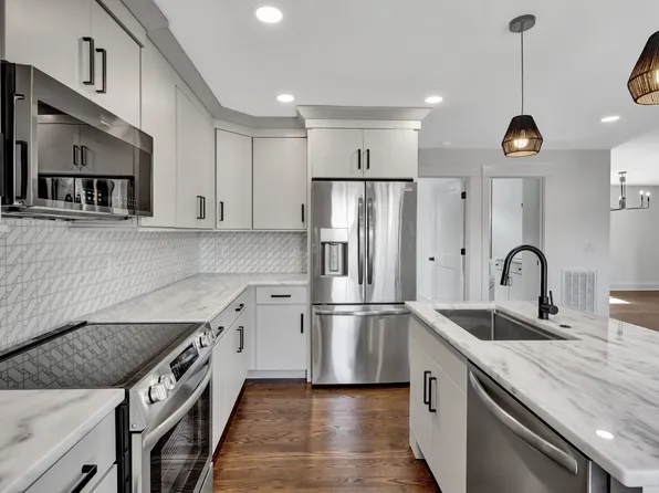 1815 Martin St #B, Nashville, TN 37203