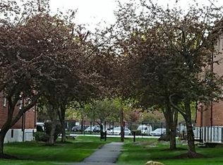 36 Bryon Rd UNIT 1, West Roxbury, MA 02132