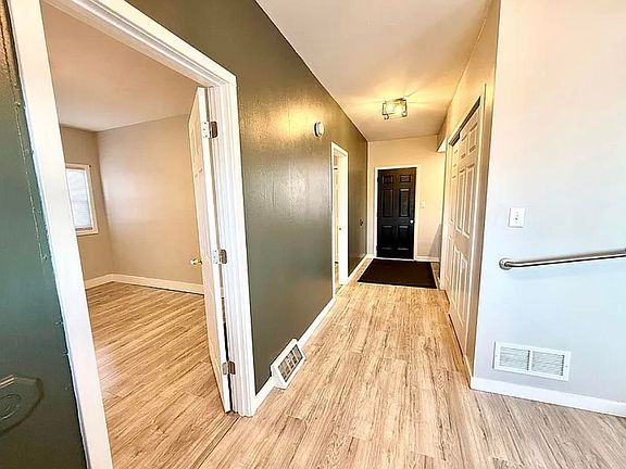 5th image of 242 River Forest Rd