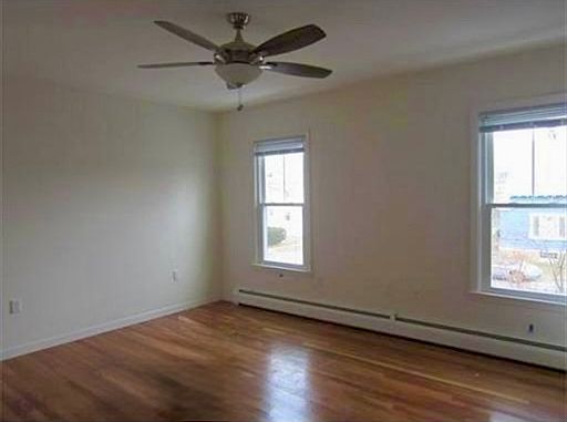 5th image of 285 Hawthorn St #2