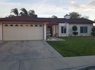 2002 Sierra Vista Dr, Delano, CA 93215