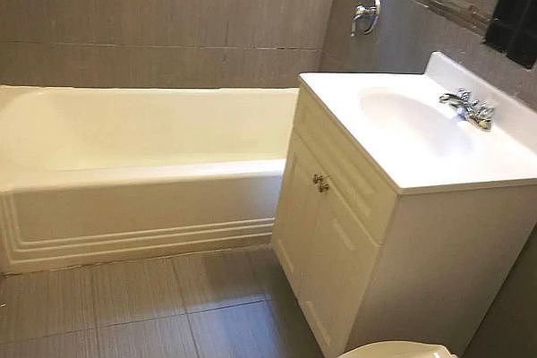 2nd image of 2209 Ocean Ave #1B