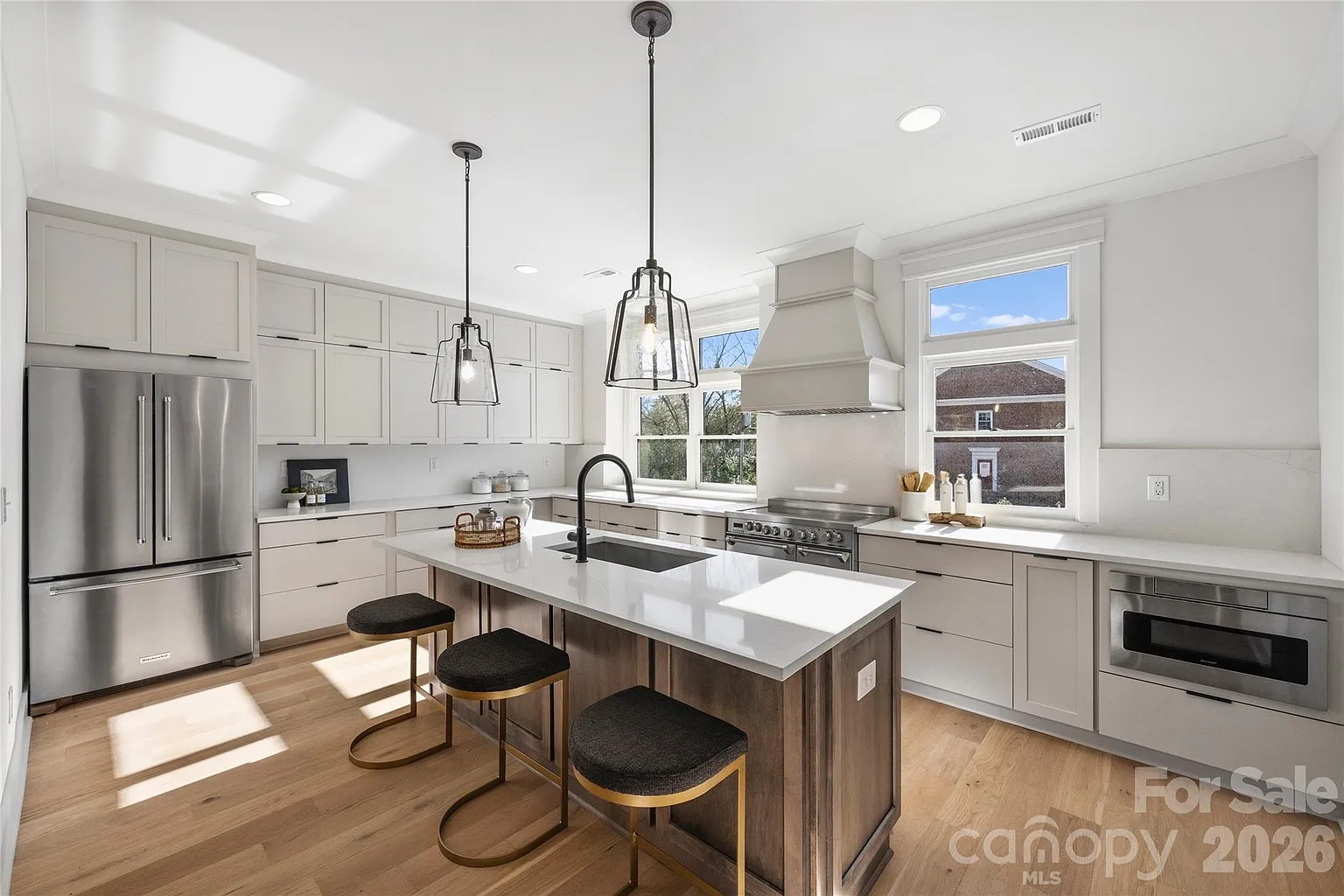 White stone kitchen island countertop