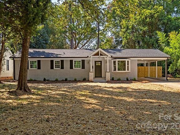 2nd image of 5522 Lantana Ave