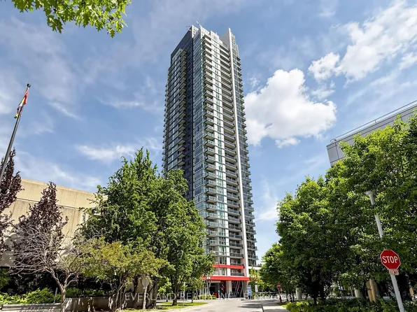 88 Sheppard Ave E #2307, Toronto, ON M2N 0G9