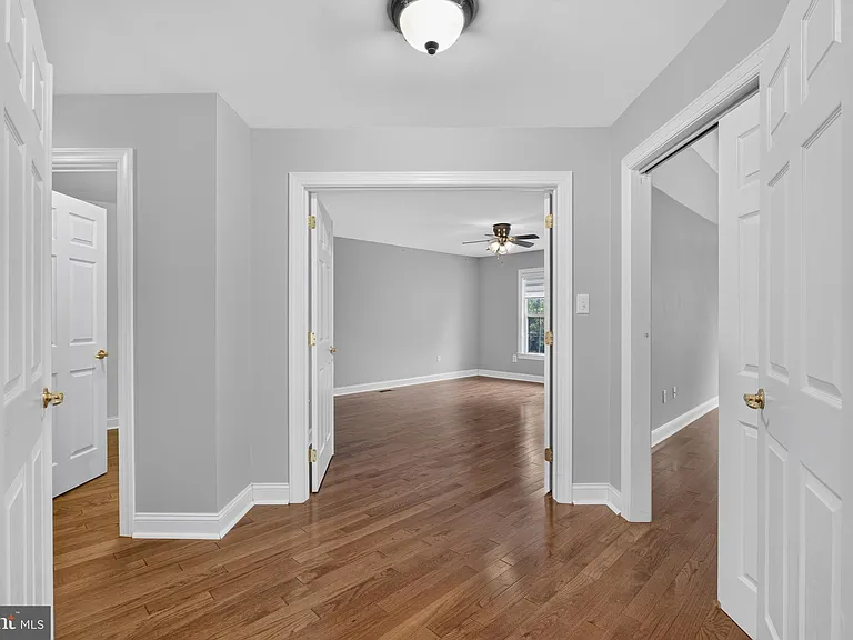 16 Oak Leaf Ln — Photo 33