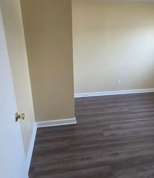 215-217 Ingram Rd — Photo 15