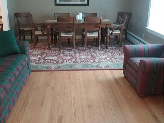 4th image of 8137 Brook Dr