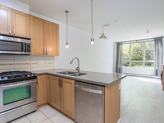 4th image of 15988 26th Ave #223