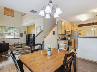 11174 204th St W #912, Lakeville, MN, 55044