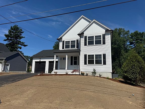 3rd image of 19 Barberry Rd