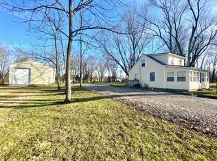 13156 Shell Beach Rd NE, Thornville, OH 43076