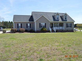 550 Rains Crossroads Rd, Selma, NC 27576