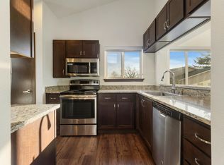 12118 SE 31st St #C301, Bellevue, WA 98005