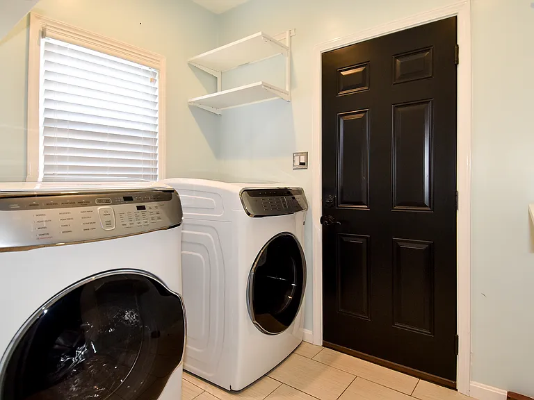 9309 Reef Ct — Photo 12