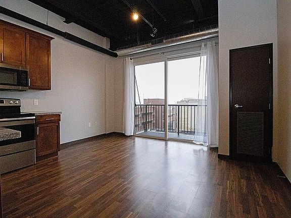 5th image of 523 W Saint Germain St
