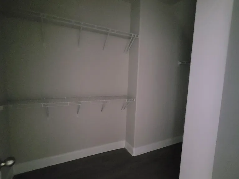 503 Chariot Sq — Photo 9