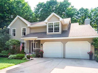6550 Hillside Dr, Harbor Springs, MI, 49740