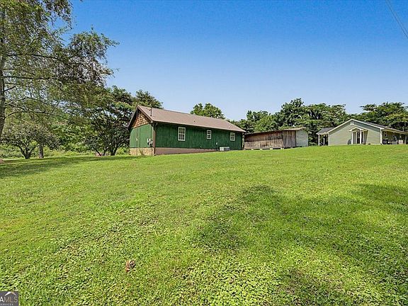 5th image of 95 Aragon Rd