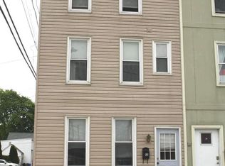 12 Poplar St, Wormleysburg, PA 17043