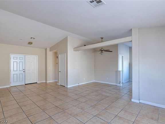 5th image of 2442 Saguaro Point St