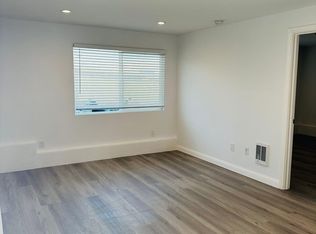 250 Sunshine Dr, Pacifica, CA 94044