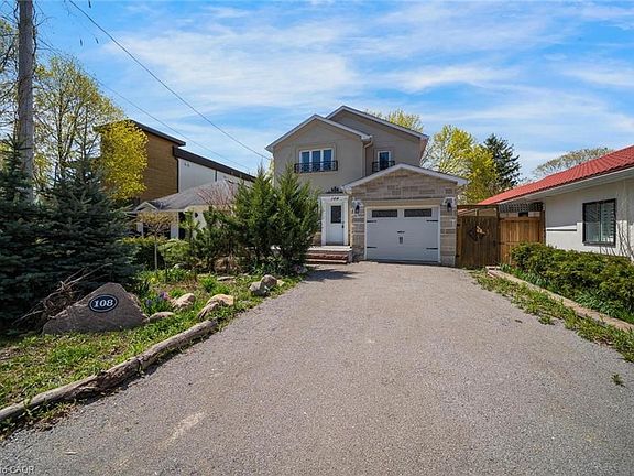 2nd image of 108 Olde Bayview Ave