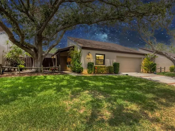 3955 Glen Oaks Manor Dr, Sarasota, FL 34232