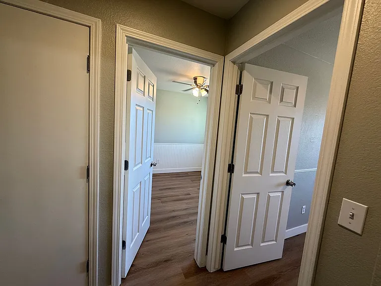 16664 Sheffield St — Photo 22