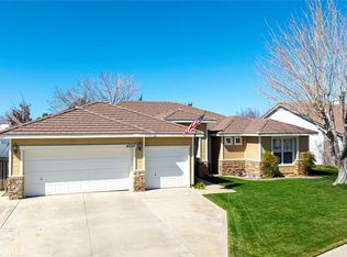 43353 Honeybee Ln, Lancaster, CA 93536