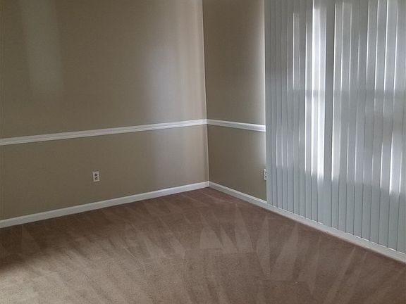 4th image of 6114 Rickwood Dr NW
