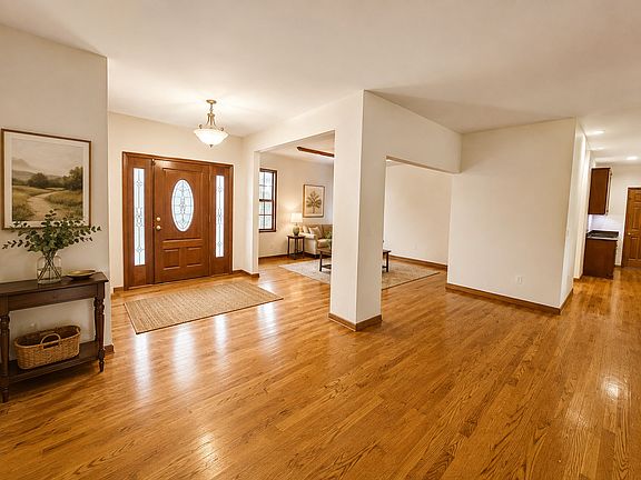 4th image of 4963 Fleur De Lis Rd