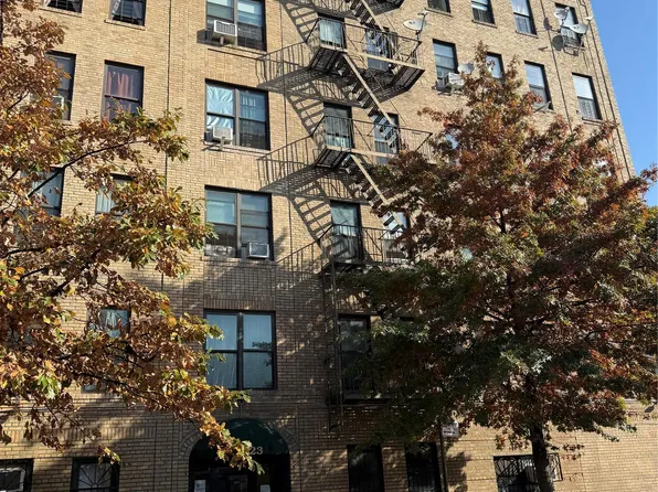 823 E 147th St #26, Bronx, NY 10455