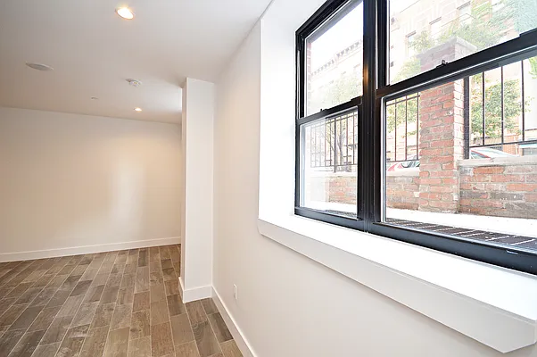 Rented by Simply Brooklyn Realty Inc | media 7