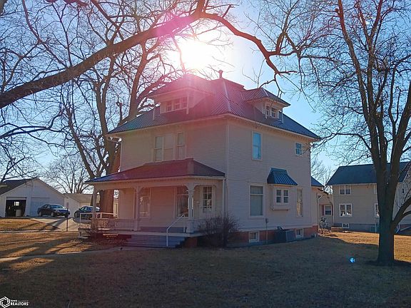 2nd image of 507 N Broadway St
