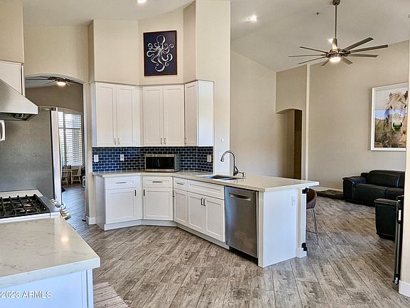 4th image of 9872 E WINCHCOMB Drive