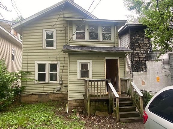 2nd image of 127 N Burgess Ave
