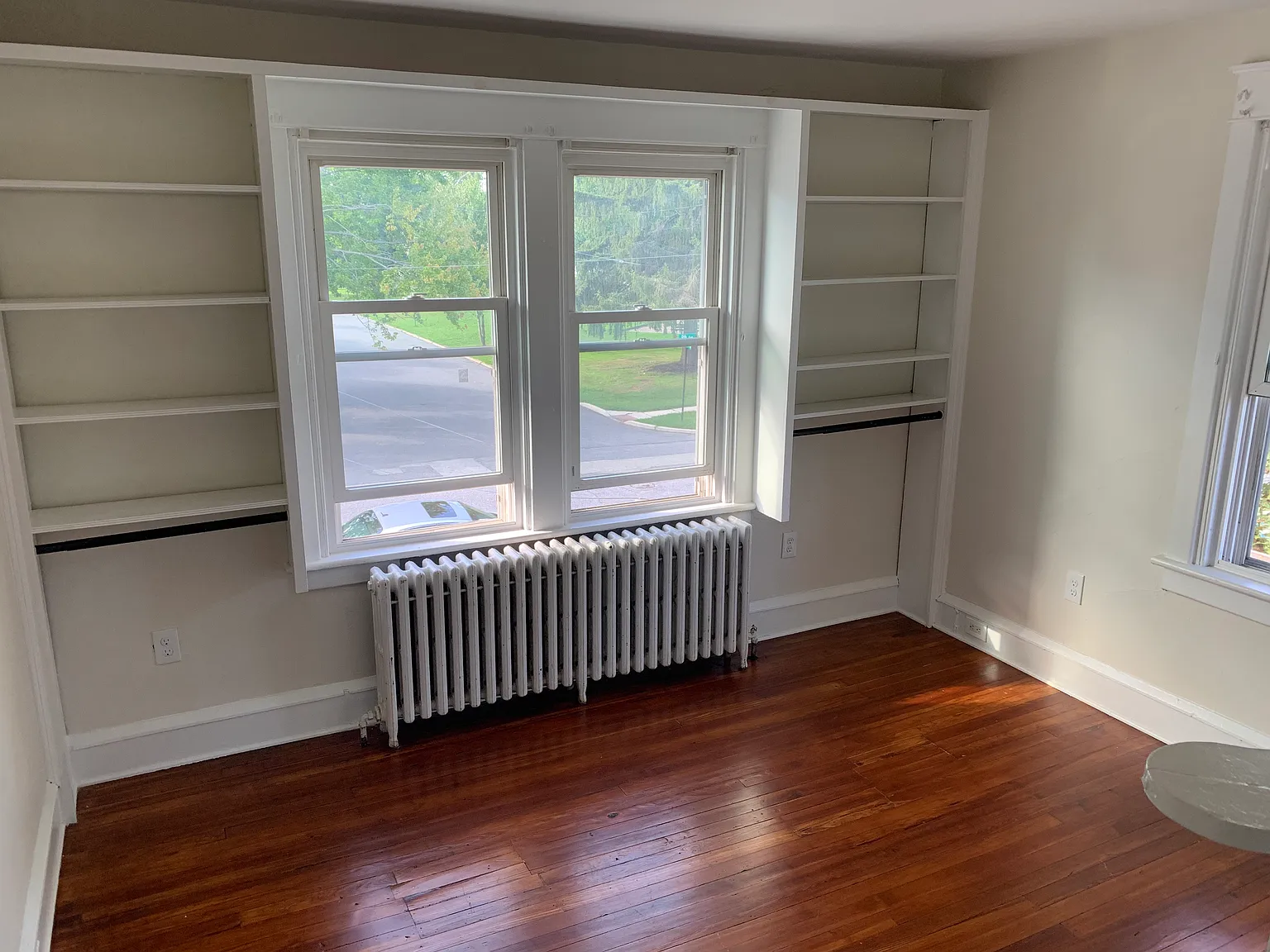 2 bed, 650 sqft, $1,725 — Photo 4