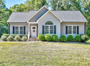 2186 Grantville Ln, Asheboro, NC 27205