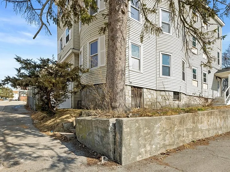 183 Vernon St #3 — Photo 41