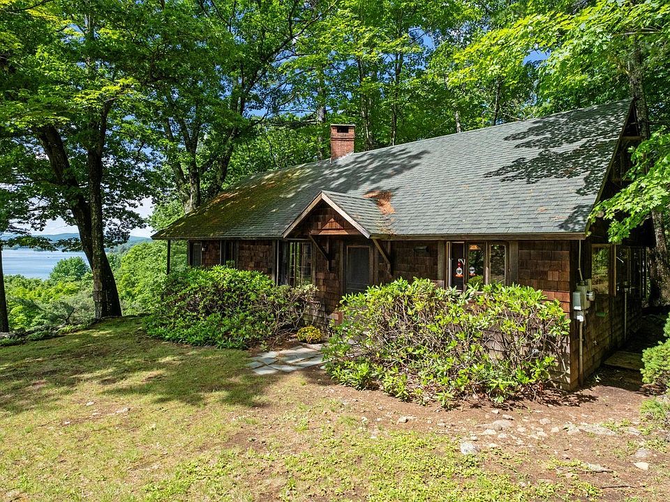 1st image of 260 Pinehurst Road