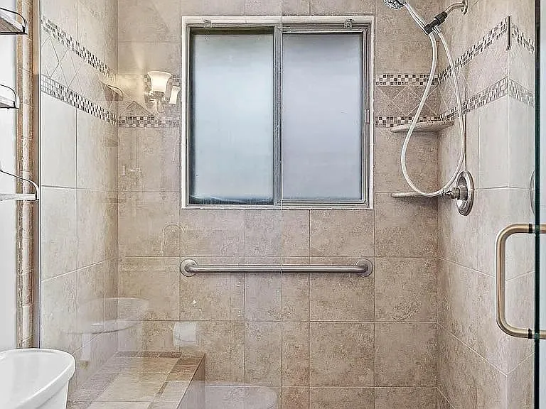 1323 Easy Ln — Photo 8