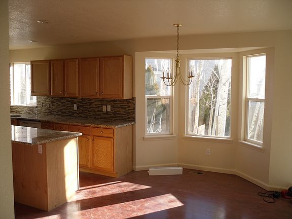 2nd image of 11426 Deerfield Dr