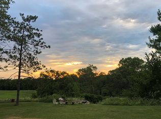 1247 Knob Creek Dr, Rochester, MI 48306