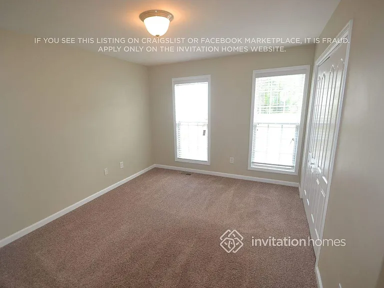 5721 Flowers Rdg — Photo 2