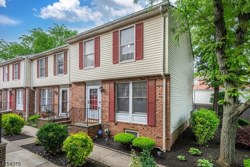 1st image of 203 East Elizabeth Avenue #8