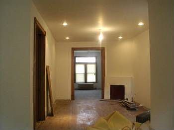 4th image of 4569 S Lake Park Ave