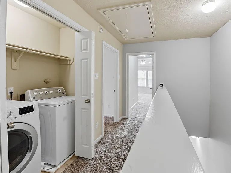 5227 Brinkman Ct — Photo 25