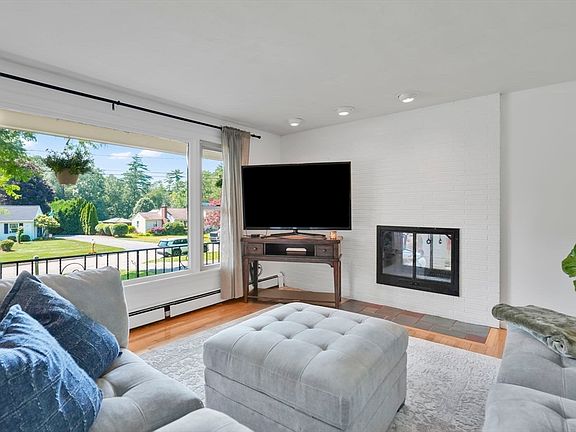 4th image of 115 Fernwood Dr