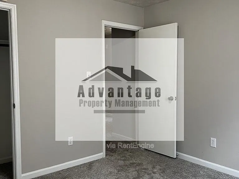 980 Ohara Dr — Photo 9